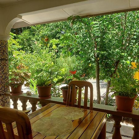Chez Mera Self Catering La Digue Δωμάτιο φωτογραφία